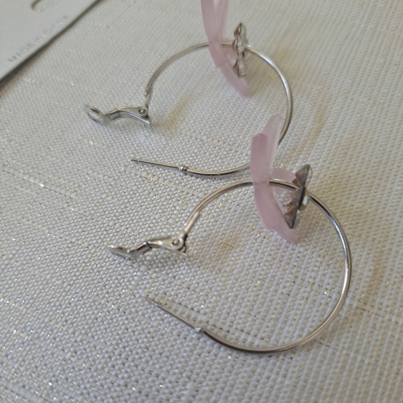 Woman's Hoop Floral Earrings With Rhinestones - Picture 3 of 8